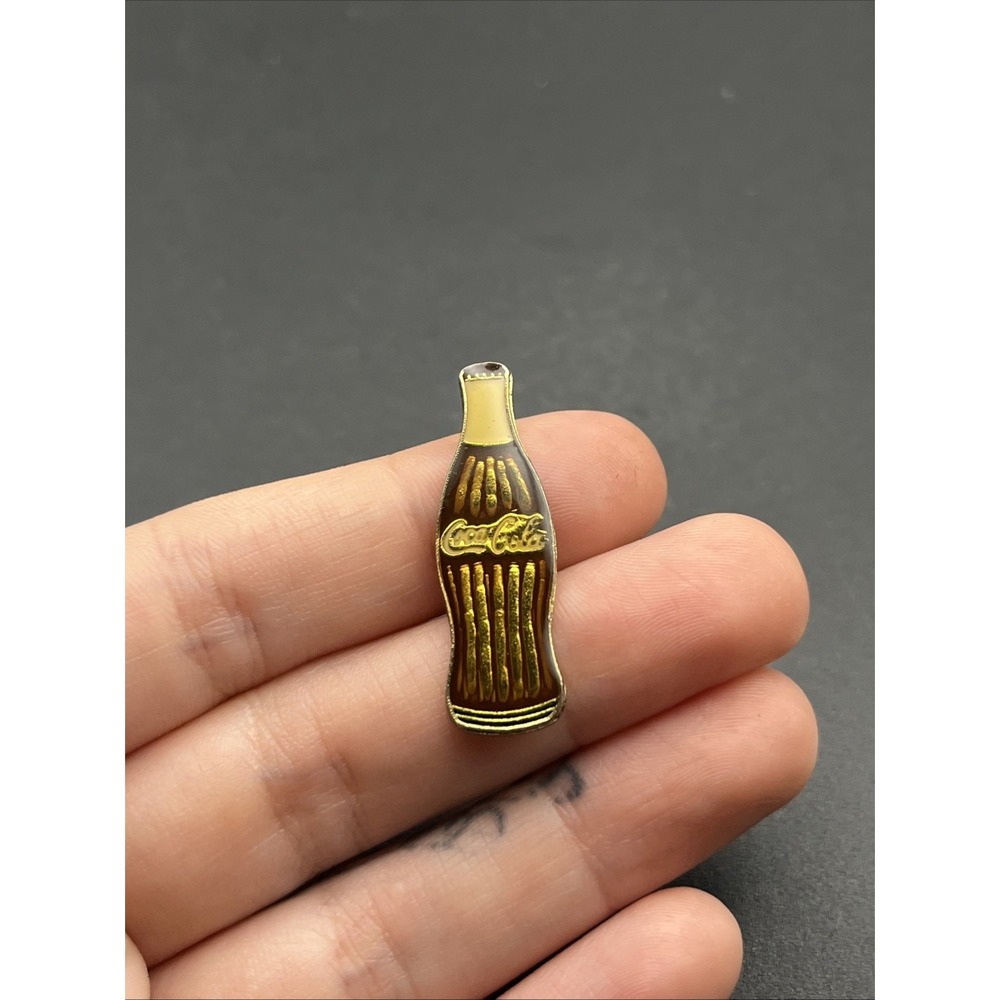 Coca-Cola Coke Bottle Lapel Hat Pin
